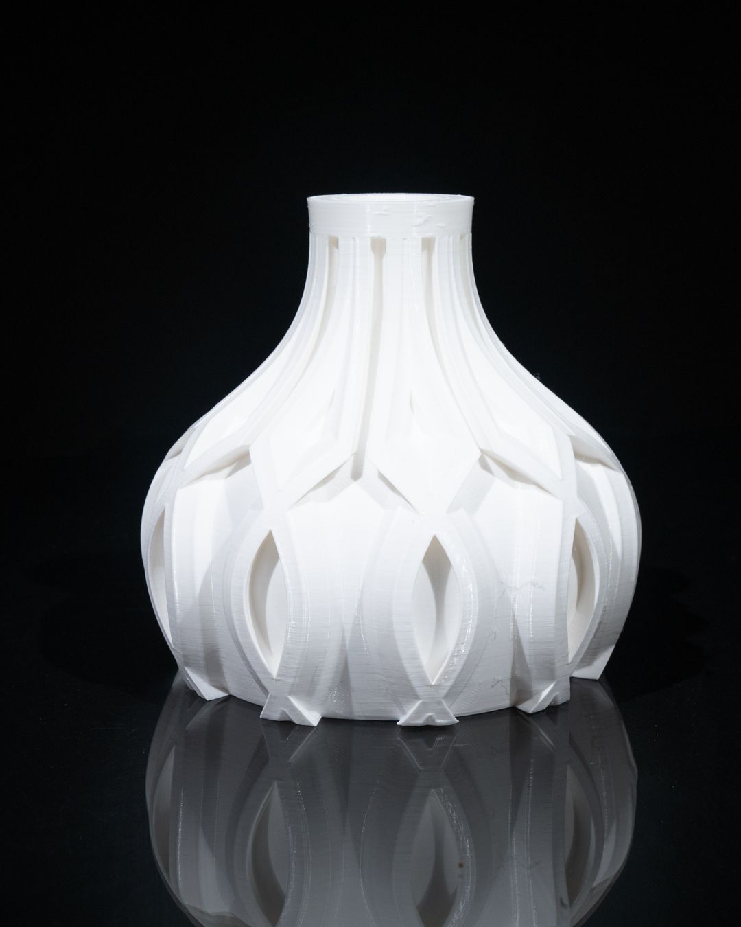 Linseshort Vase