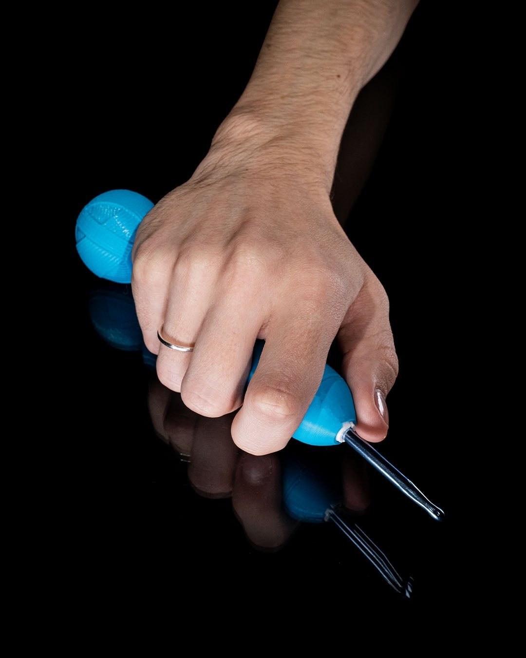 Garenkom met haakgrip | Pull The Strings