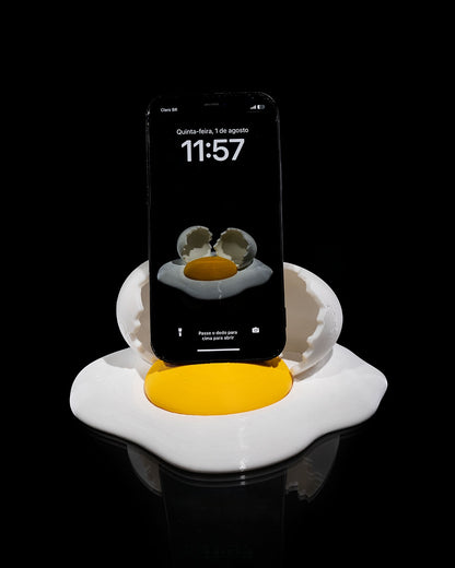 Phone stand | Egg-cellent!