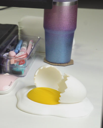 Phone stand | Egg-cellent!